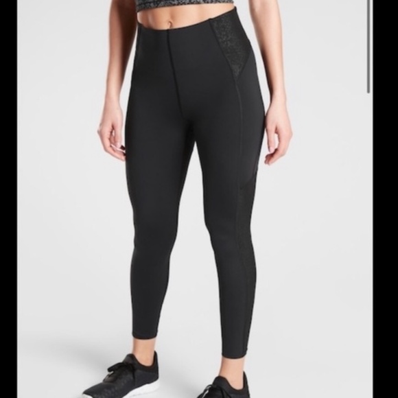 Athlete Stay Fly Reflective 7/8 tight - Picture 2 of 11